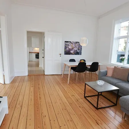 Scandi-hygge Seaside House - Only 10mins To Copenhagen *